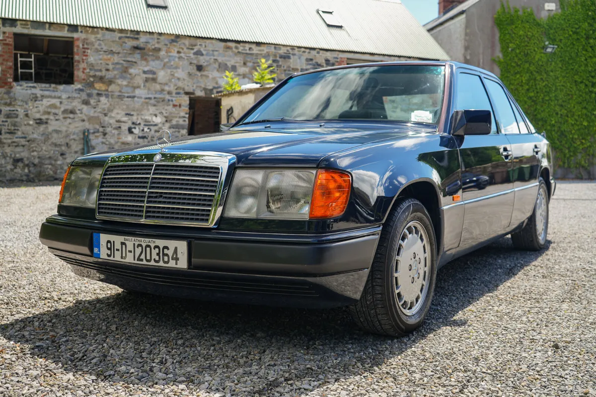 1991 Mercedes-Benz E-Class 300E 3.0 Petrol Auto - Image 3