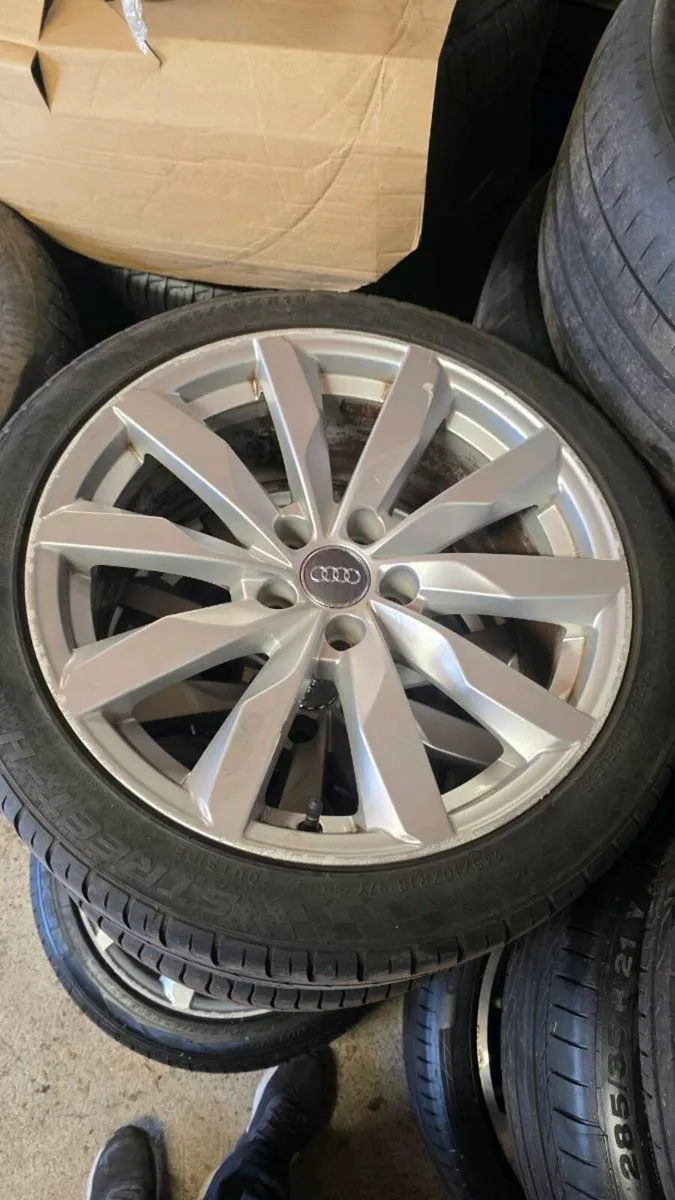 18" genuine audi alloys - Image 1