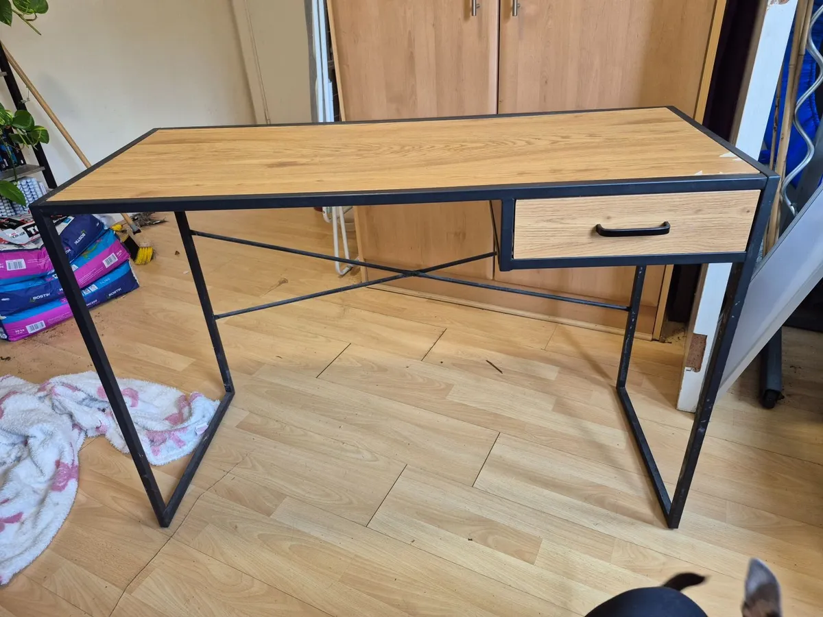 Ford Desk