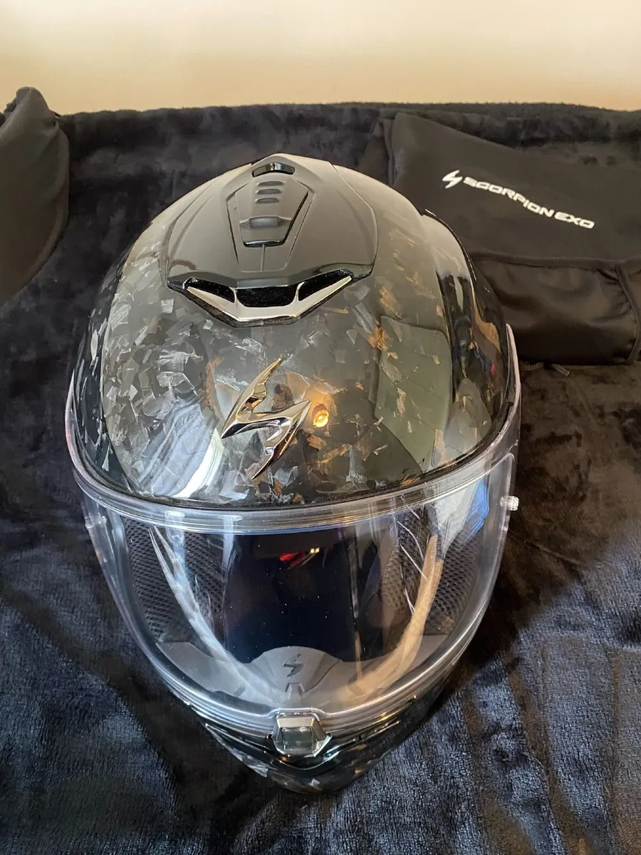 Scorpion EXO-1400 Onyx Carbon Air (New-unused) M - Image 1