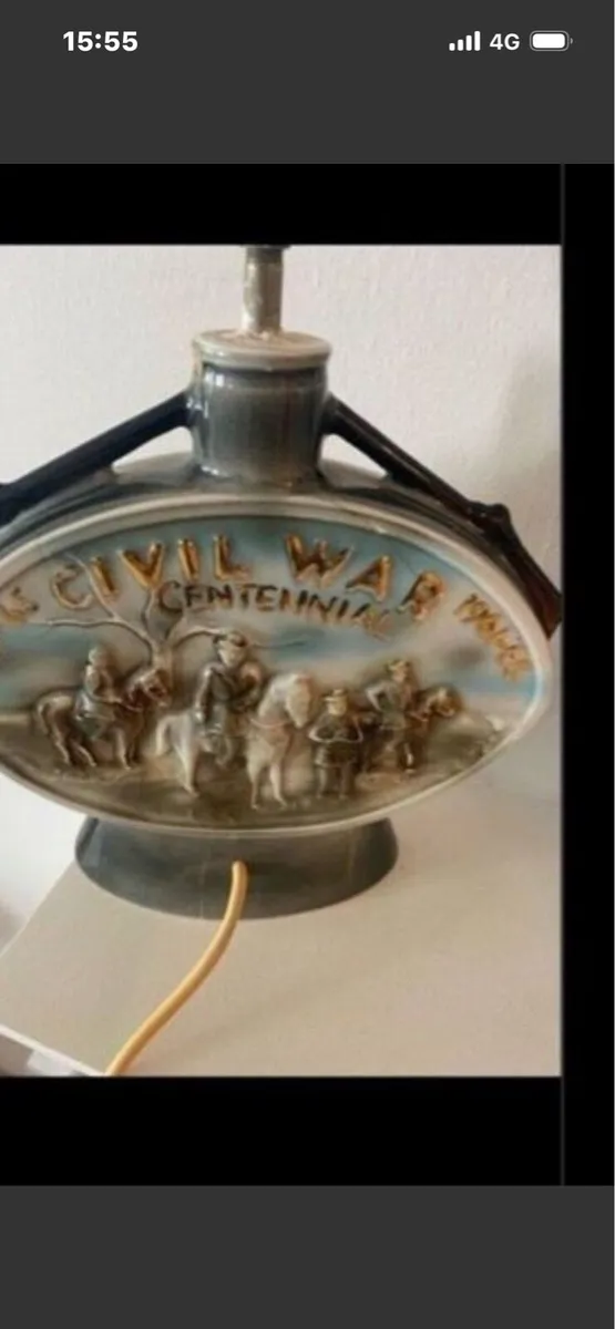 Vintage US Civil War Commemorative Decanter Lamp - Image 1