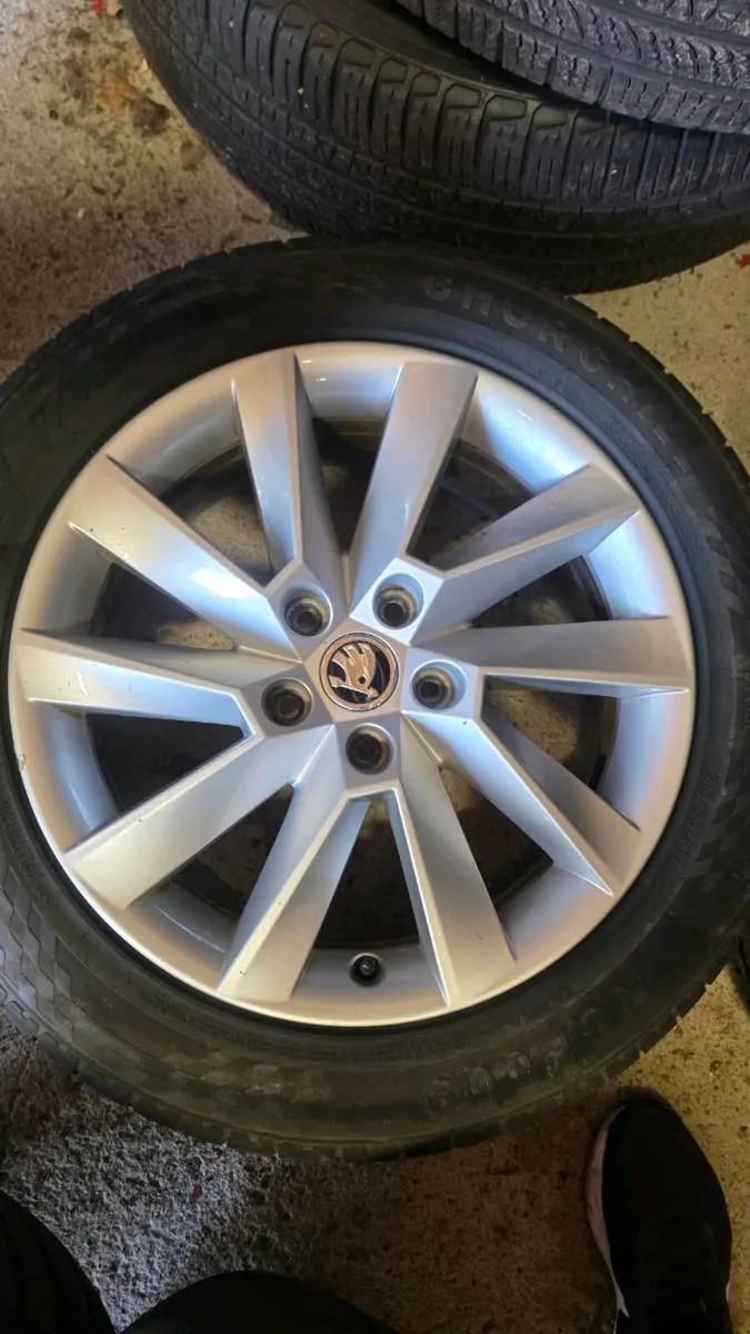 17" genuine skoda alloys - Image 4