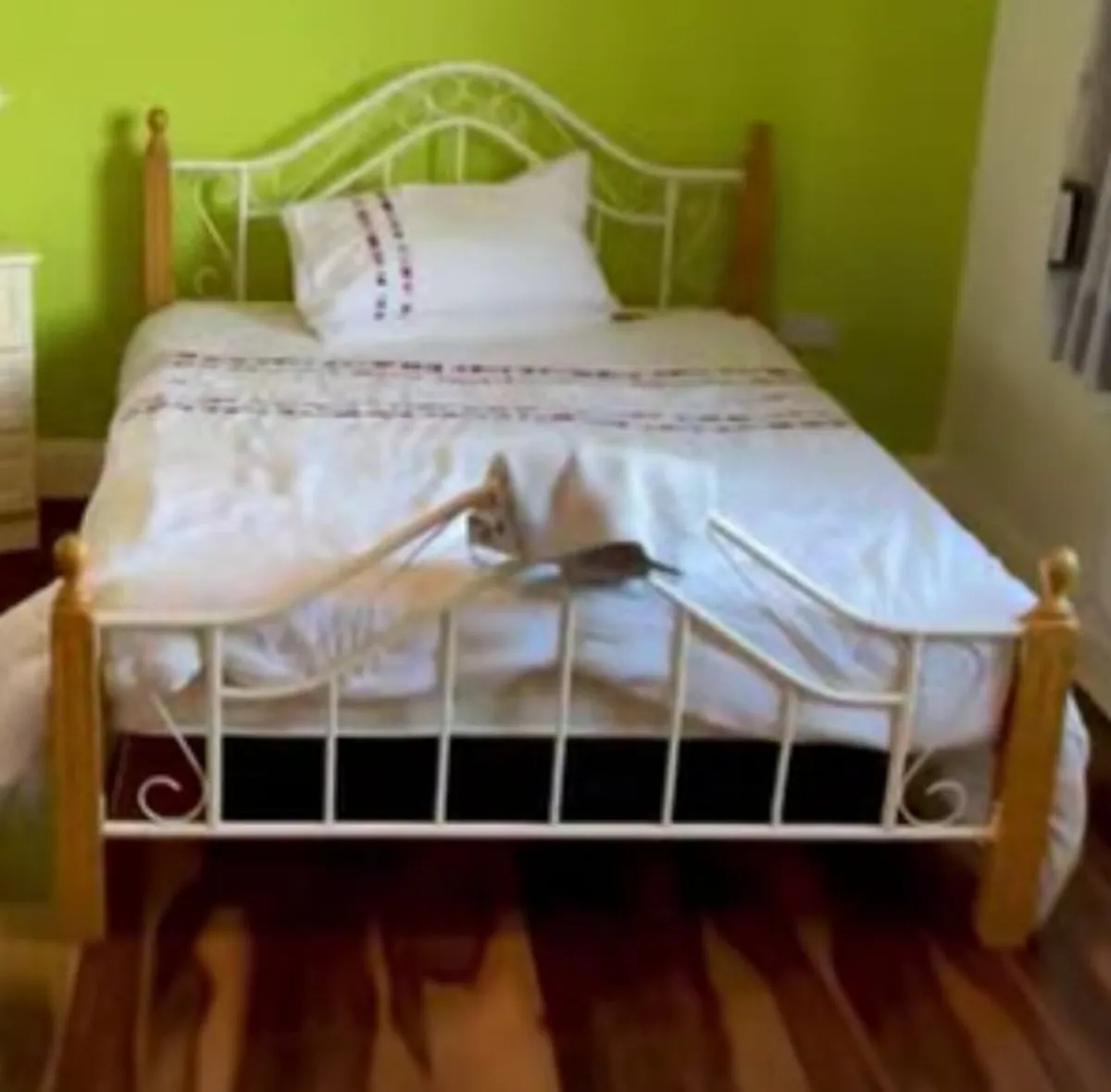 Single and double bed frames and mattress FREE - Image 3