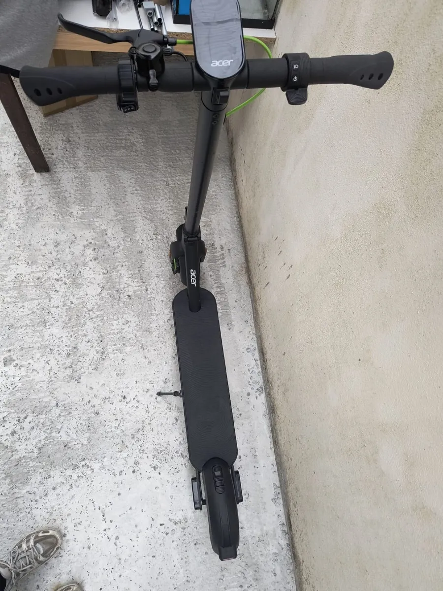 Electric Scooter - Image 2