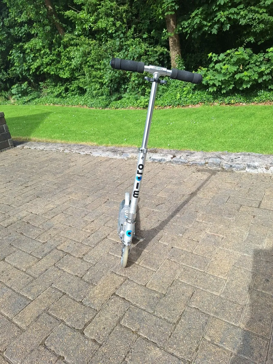 Childs Scooter - Image 1