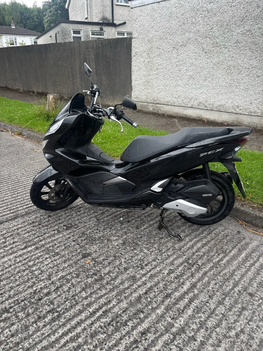 Honda PCX - Image 2