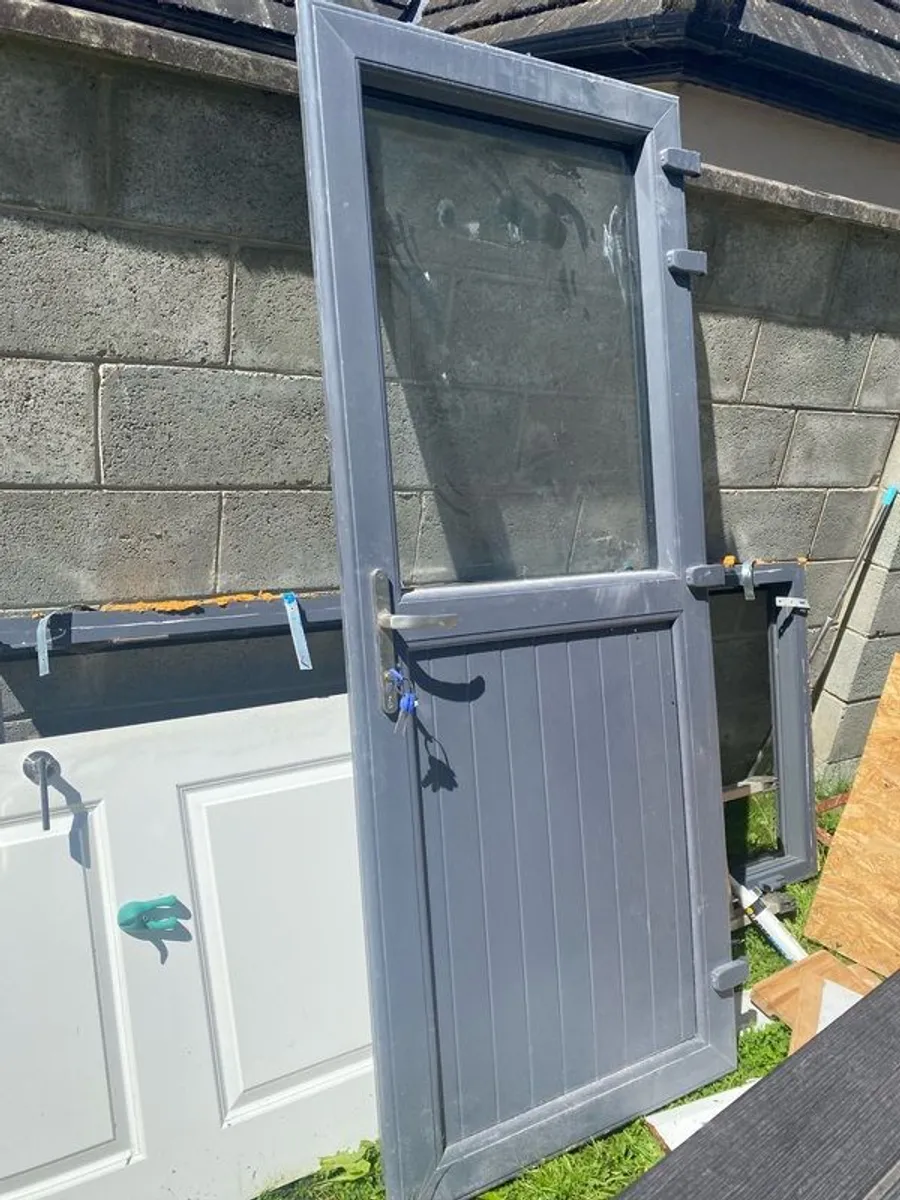 Kitchen doors and dishwasher and upvc door - Image 4