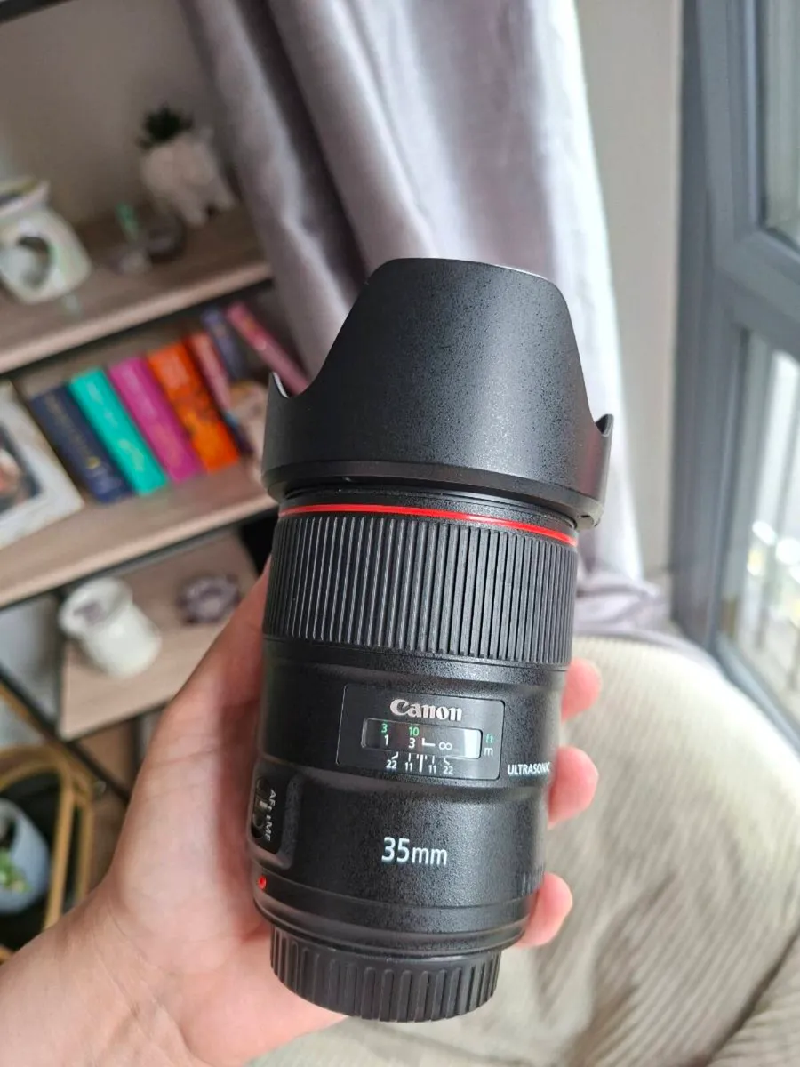 Canon EF 35mm f/1.4L II USM with Canon adapter - Image 1