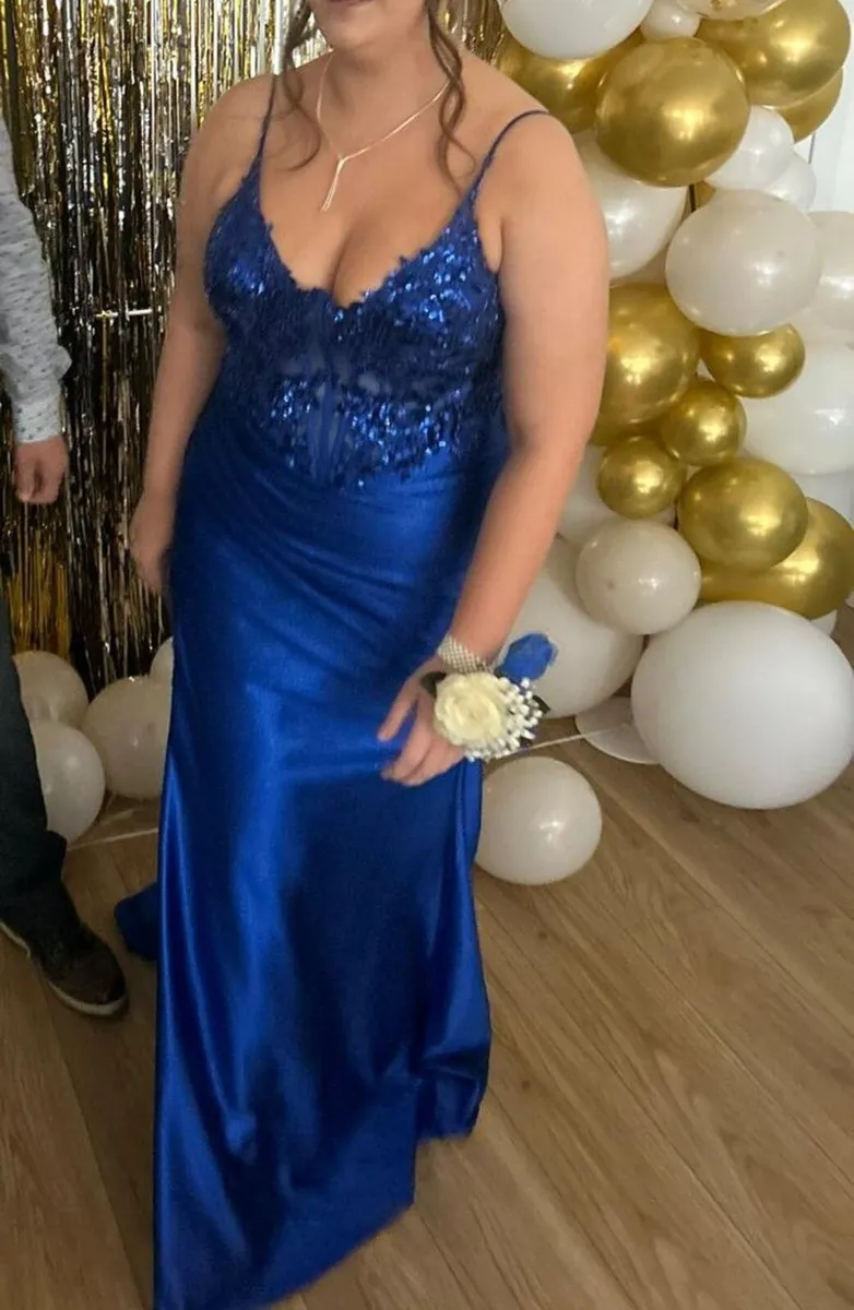 Ladies debs dress - Image 1