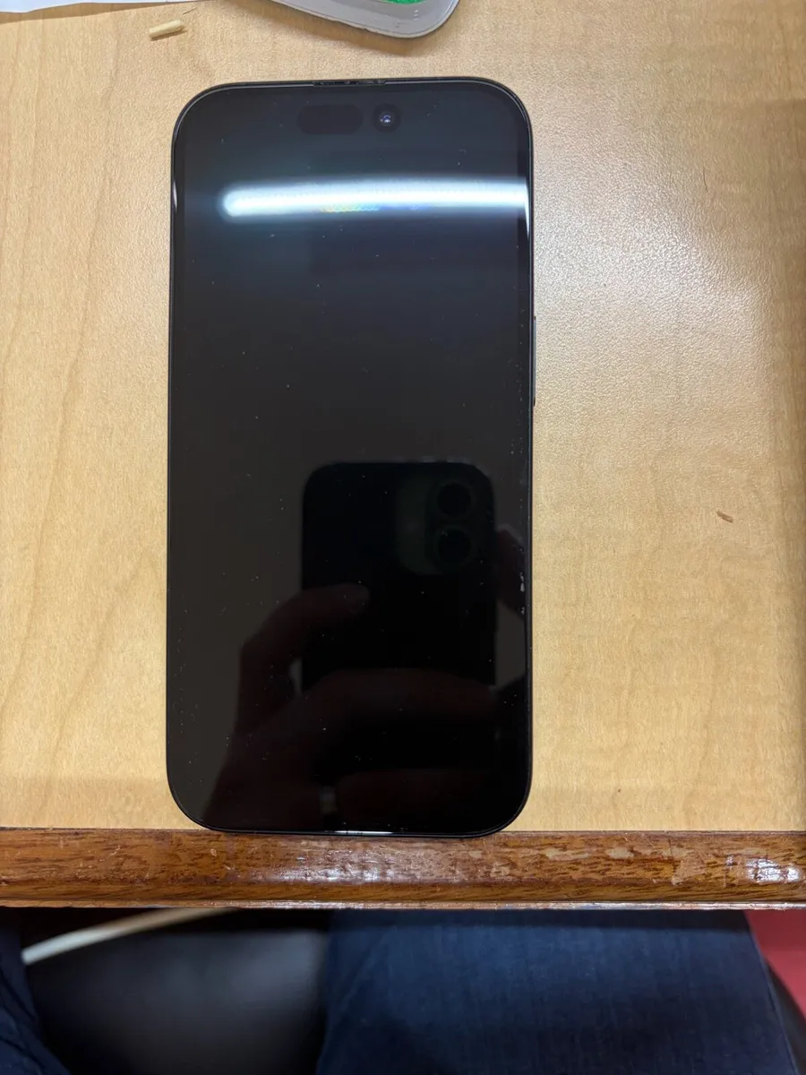 iPhone 16 128GB - Image 1