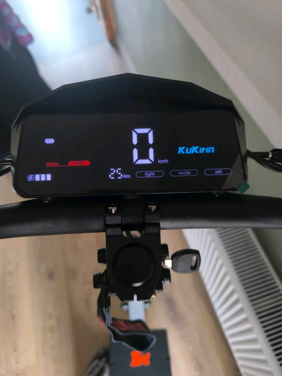 Kukirin G4 scooter - Image 3