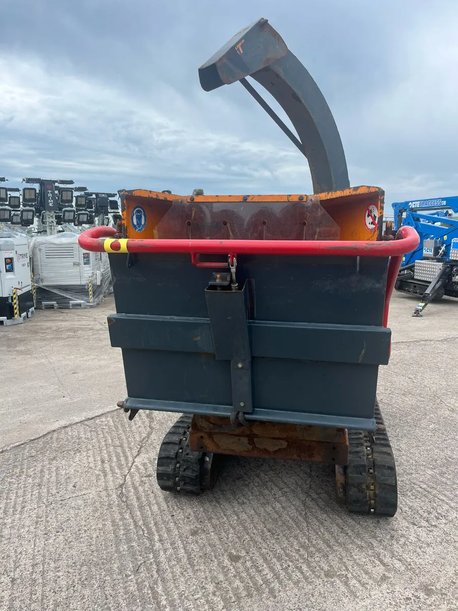 2017 Forst TR6 woodchipper - Image 2