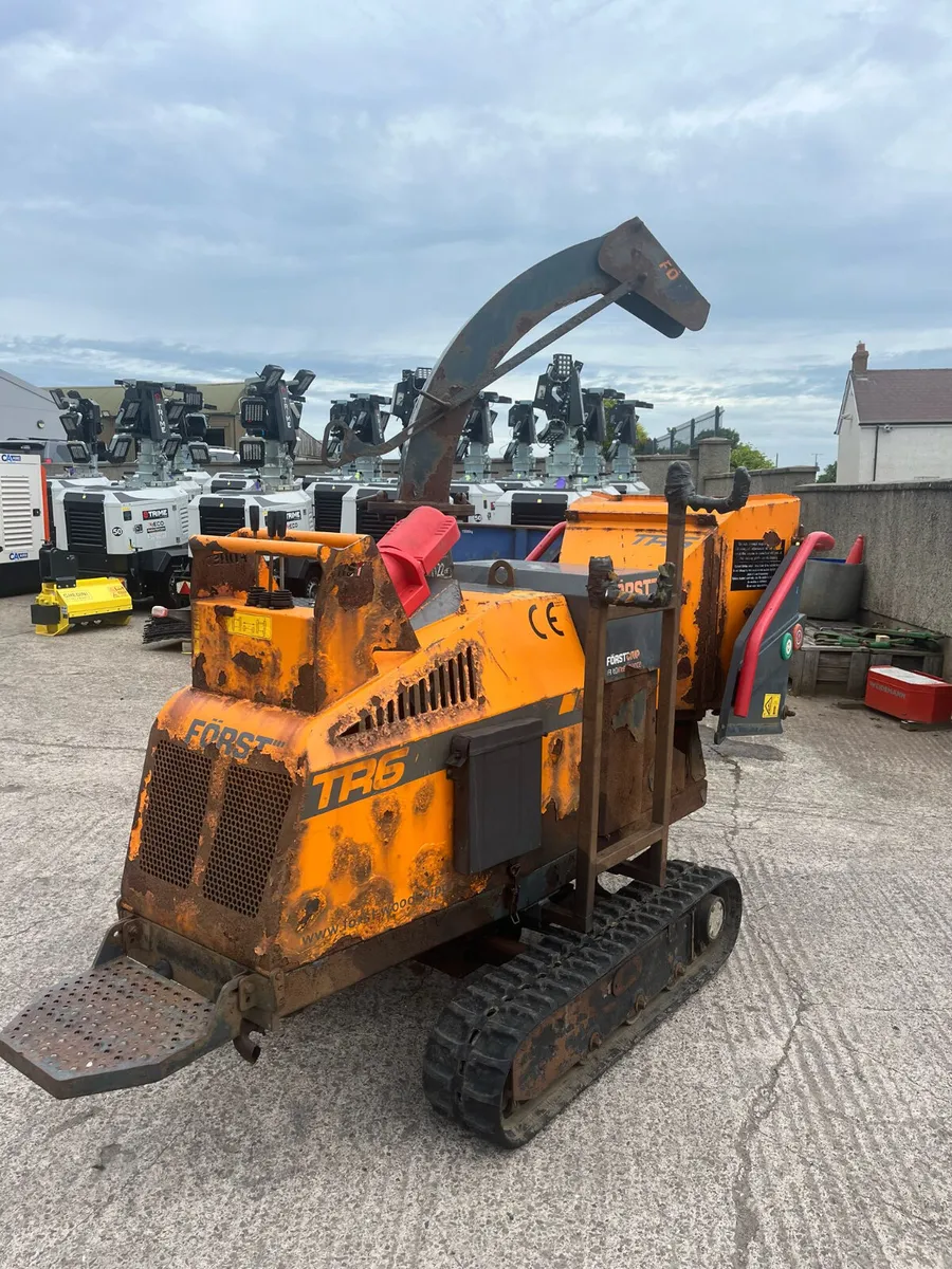 2017 Forst TR6 woodchipper - Image 3