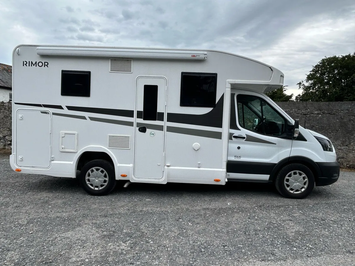 Camper Van - Image 1