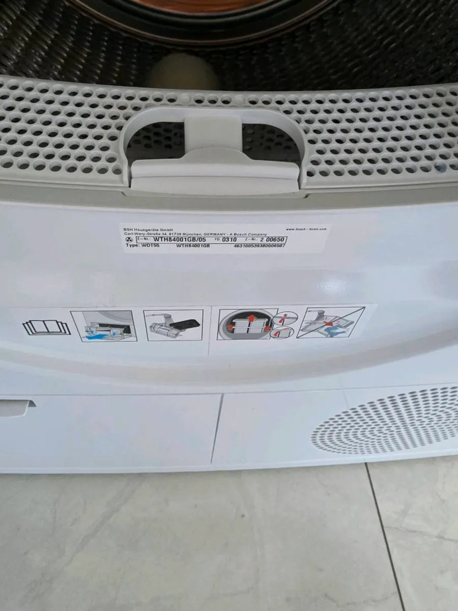 Bosch series 4 dryer 8kg for sale - Image 2
