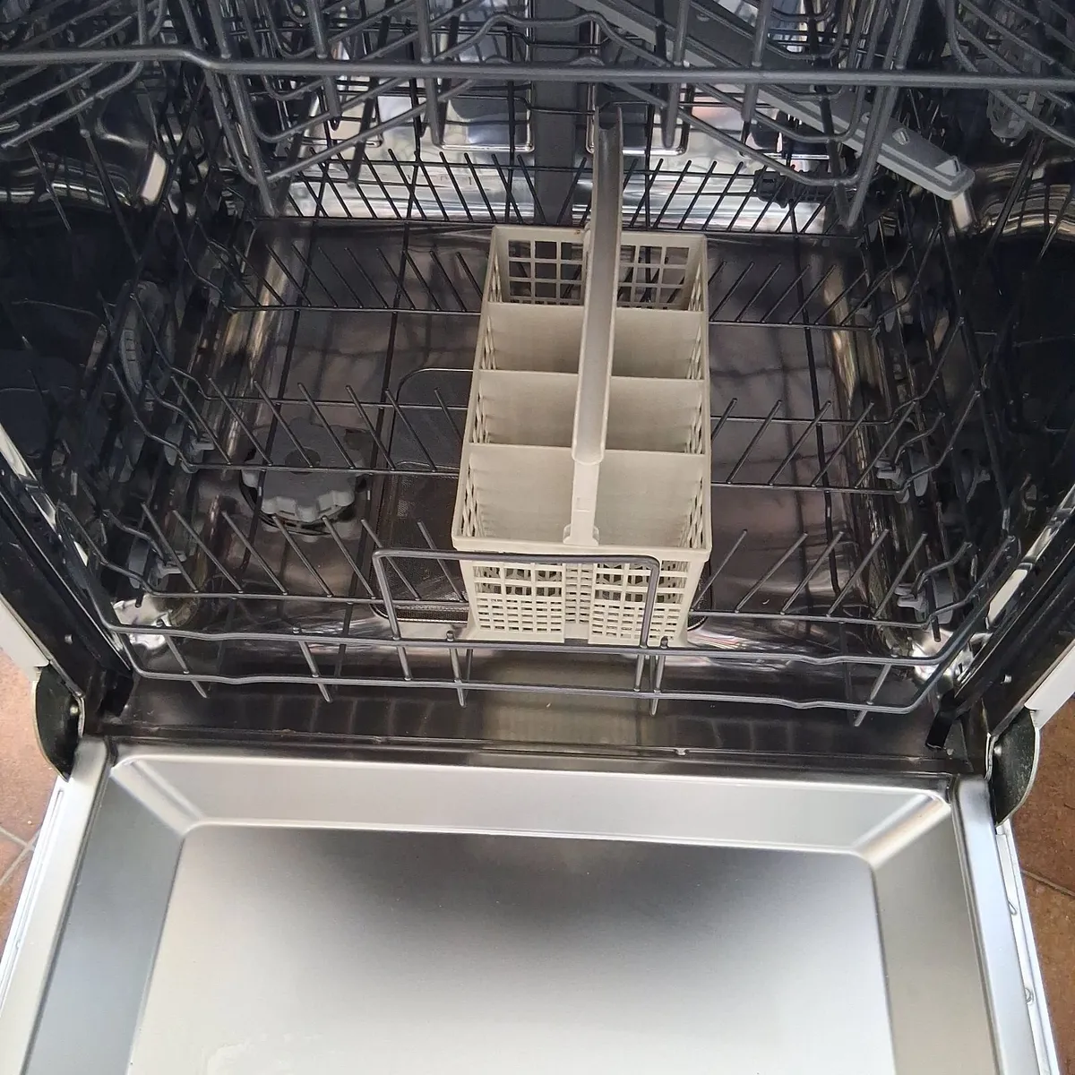 NORDMENDE Dishwasher - Image 2