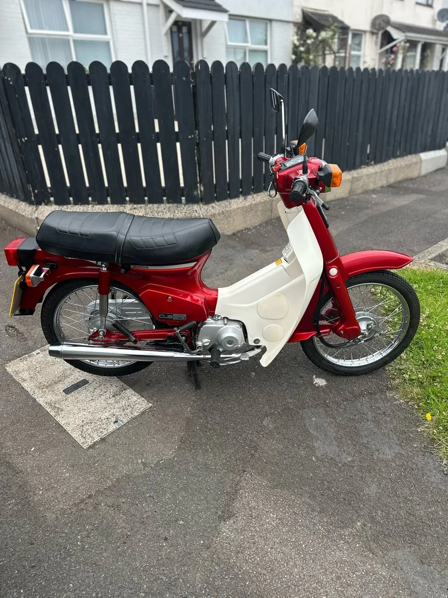 1987 Honda C90 Cub - Image 4