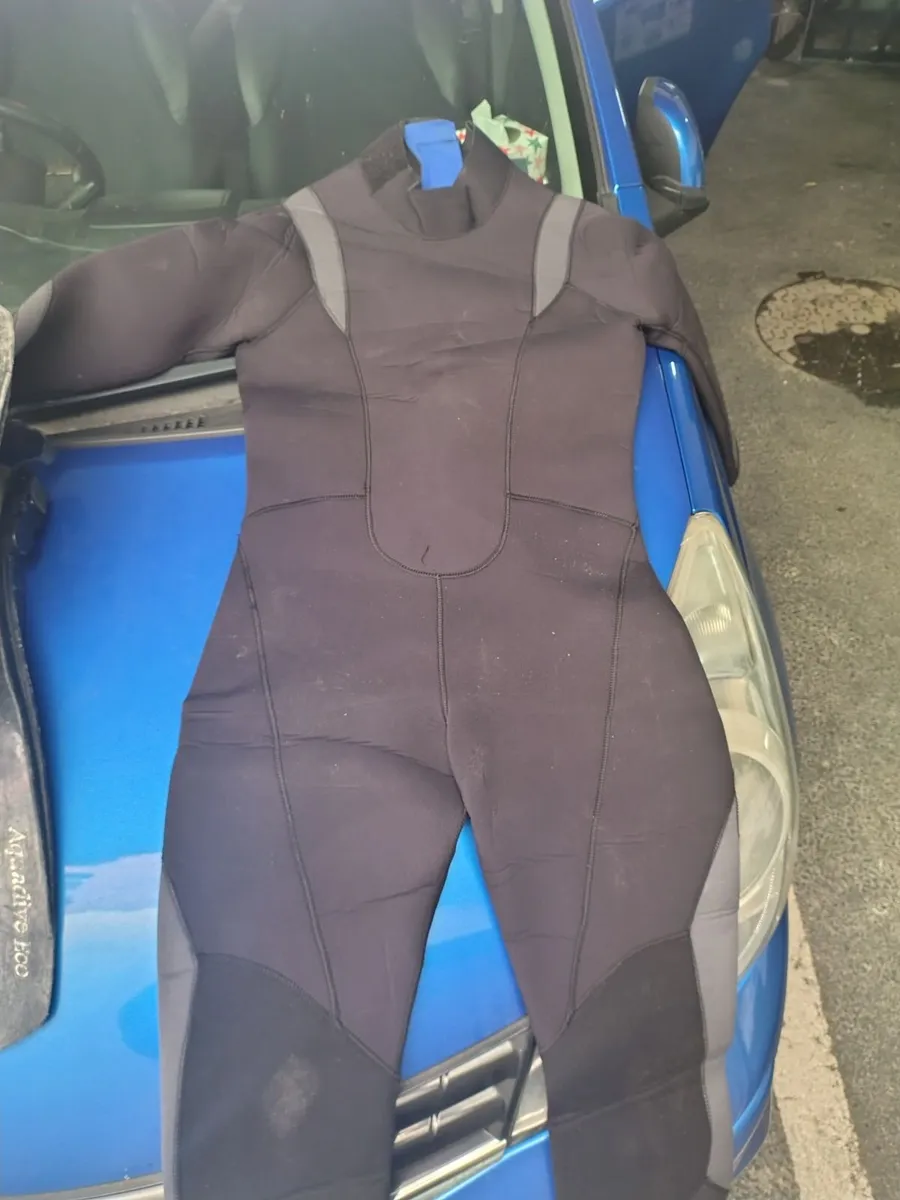 Scuba Diving Gear Bundle - Image 3