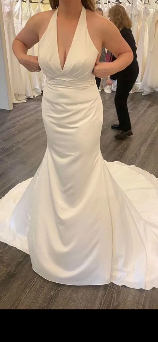 Wedding dress - Image 3