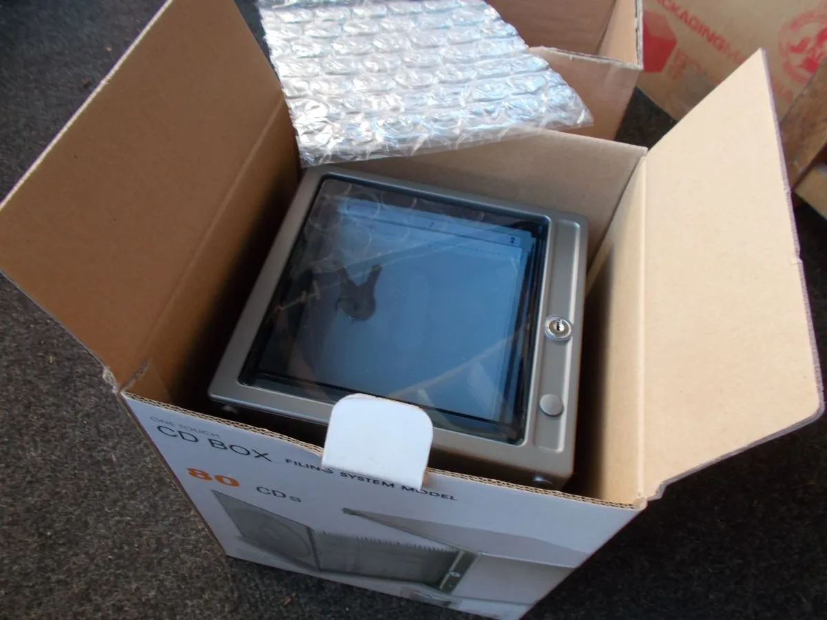 CD / DVD Filing Cabinet Drawer - Image 4