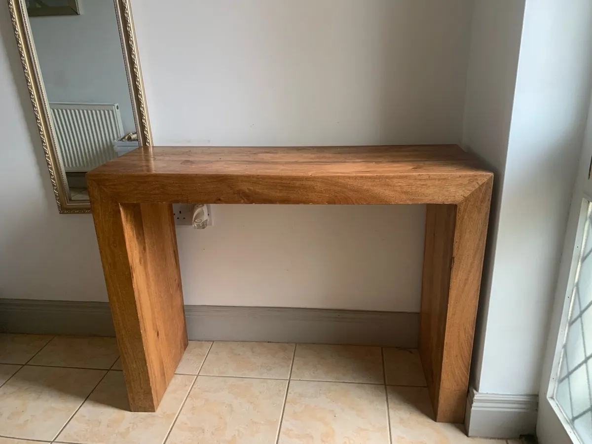Hall table - Image 1