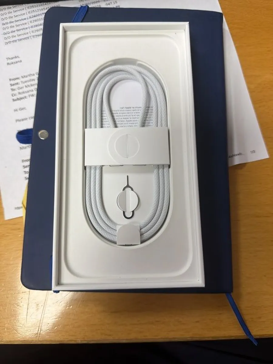 iphone 16 Pro Max - Image 4