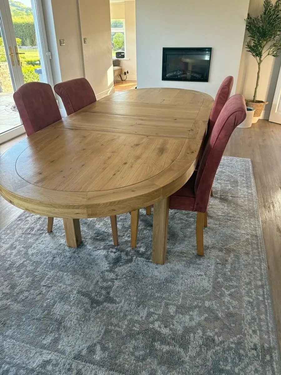 dining - Image 4