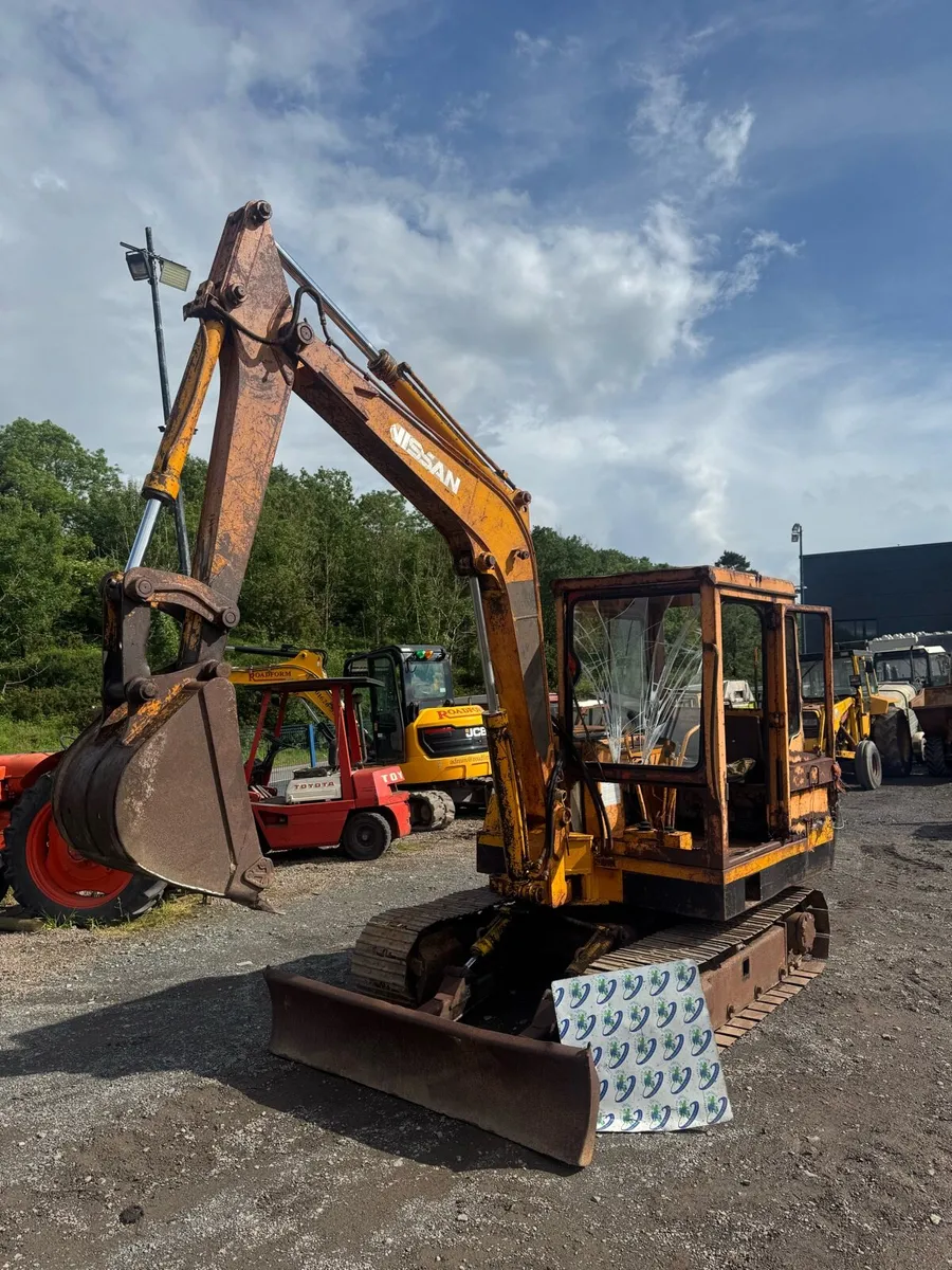 Nissan N-41 Mini Digger - Image 1