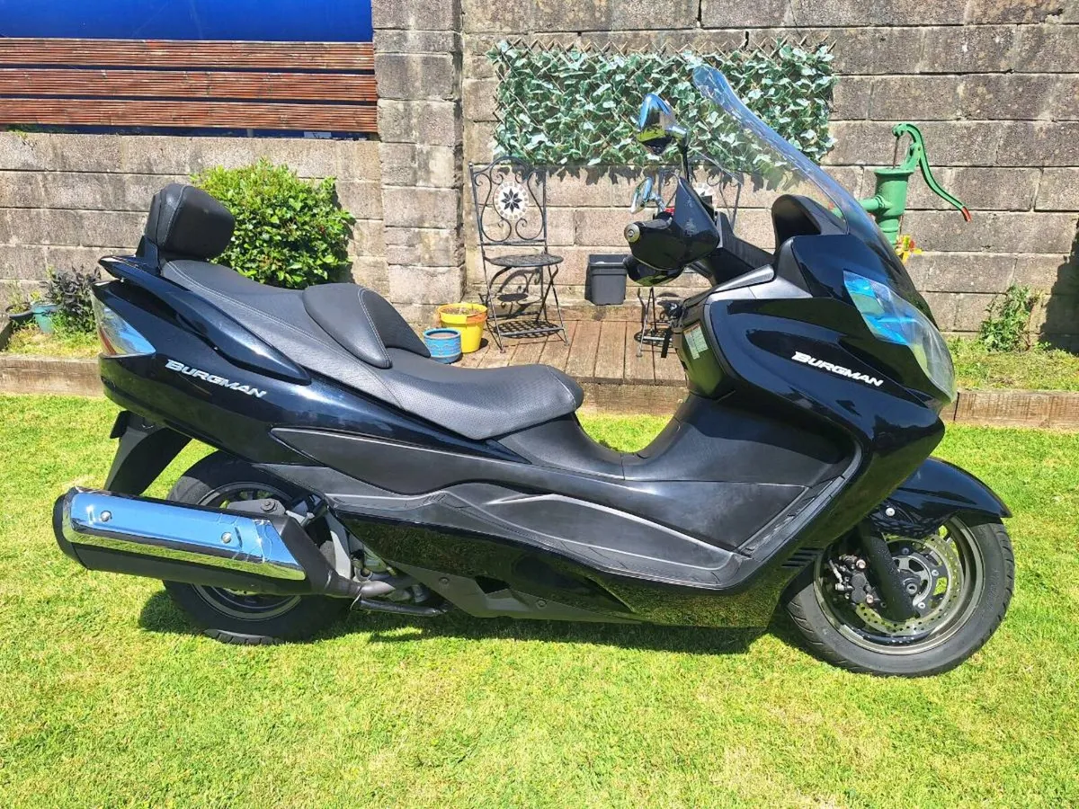 Suzuki Burgman 400 executive  ABS - Image 1