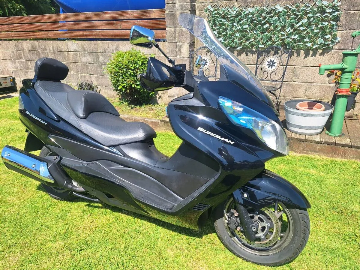 Suzuki Burgman 400 Limited  ABS - Image 3