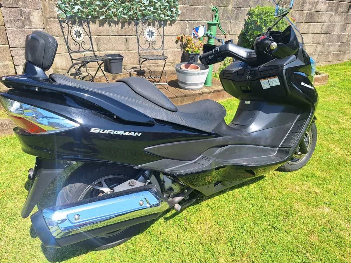 Suzuki Burgman 400 Limited  ABS - Image 2