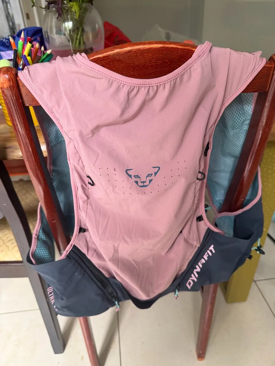 Dynafit Ultra 12 Vest XL - Image 1