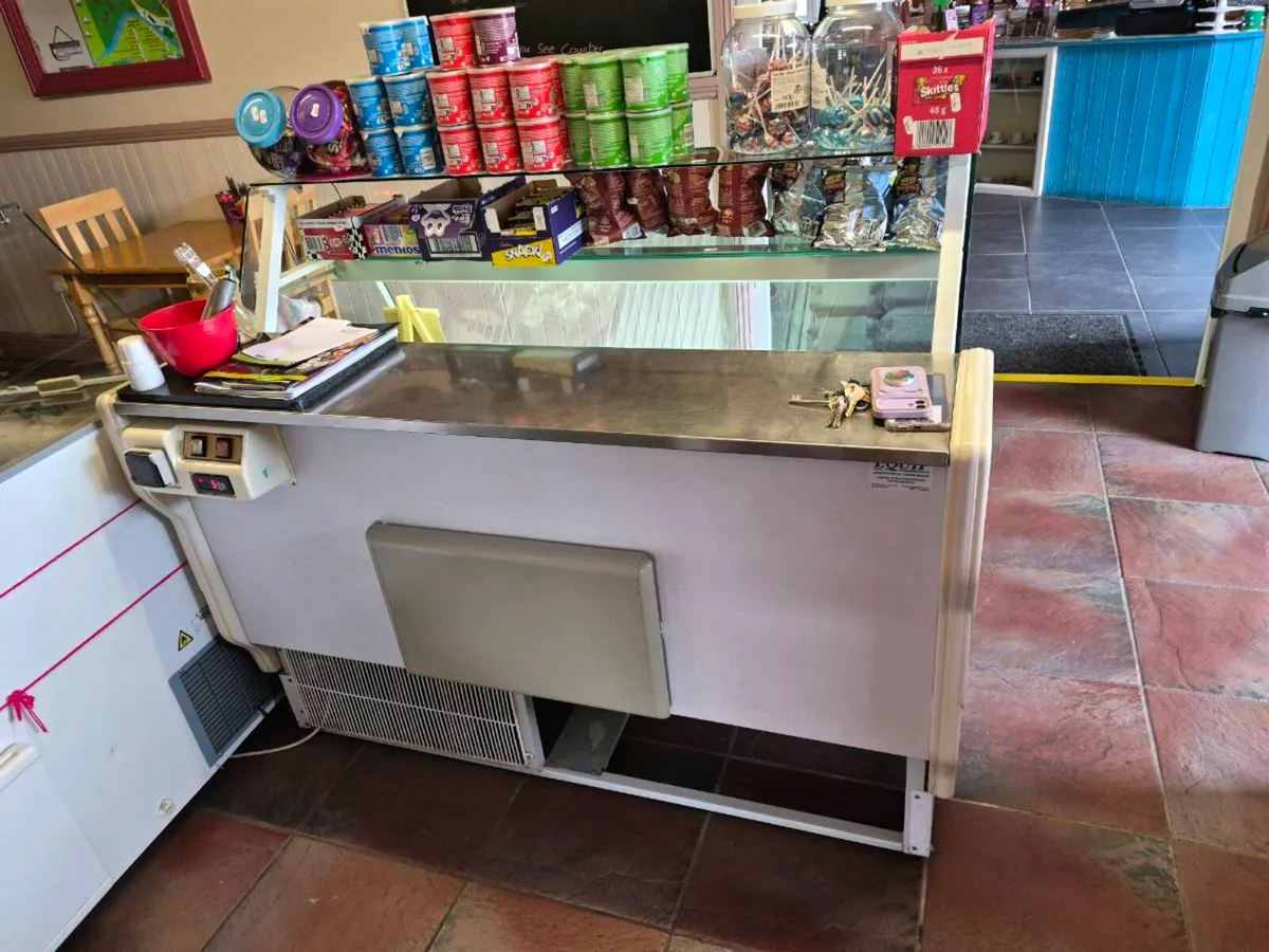 Display fridge - Image 2