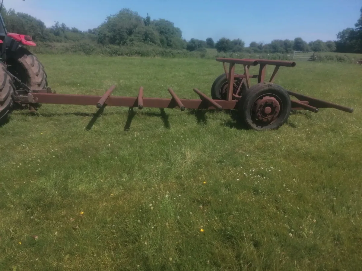 Bale trailer - Image 3