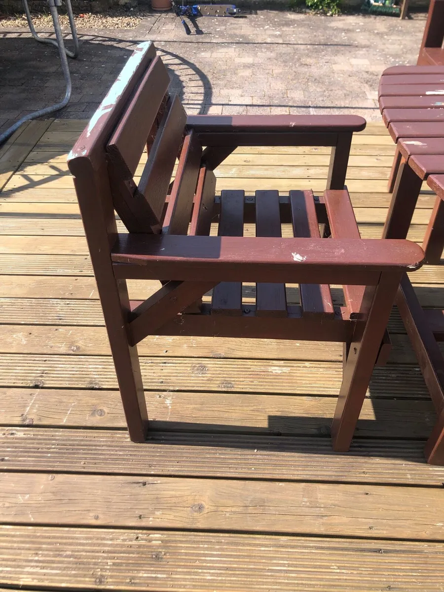 Garden table and chairs - Image 3