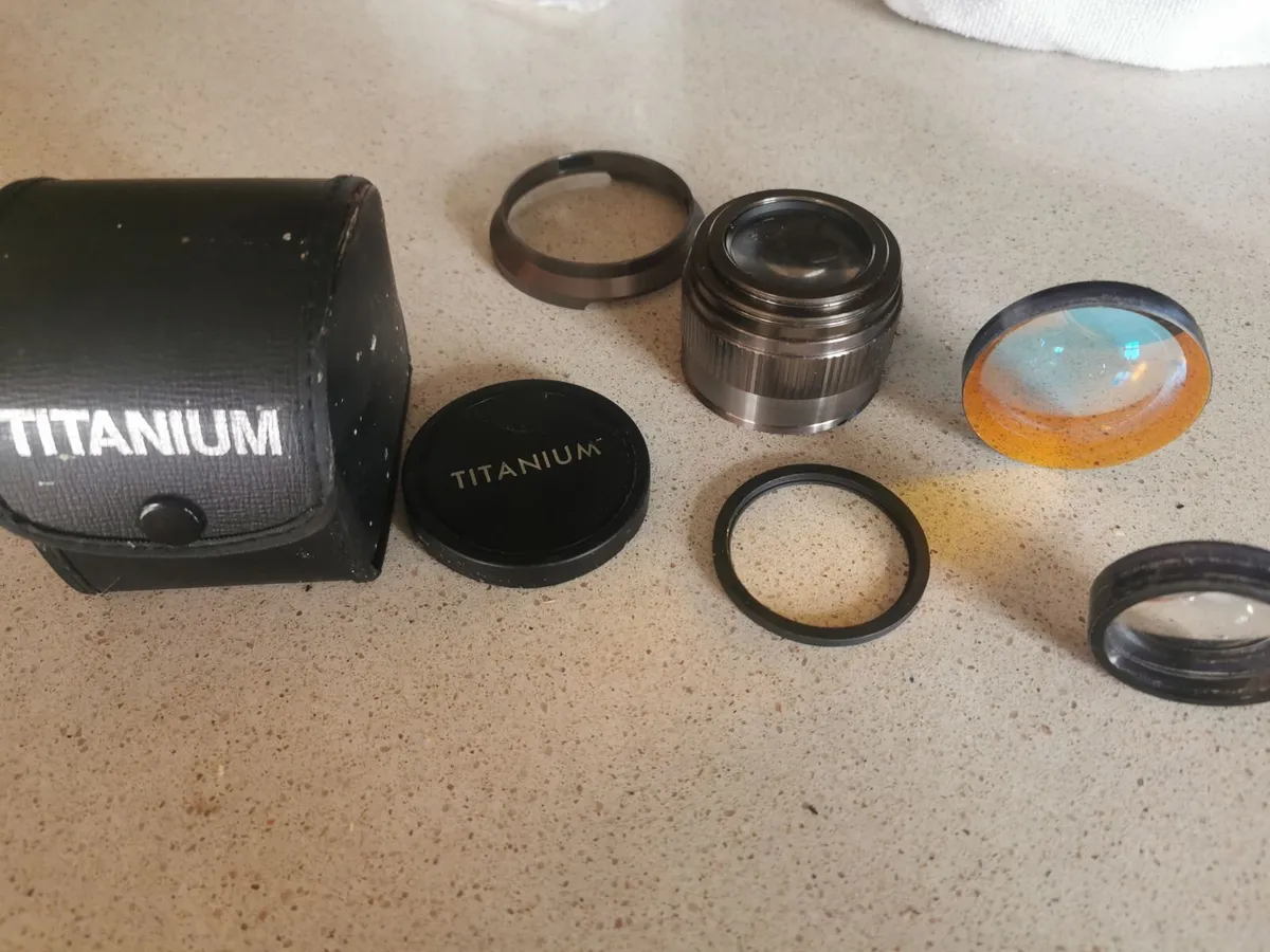 Camera lens - Image 1