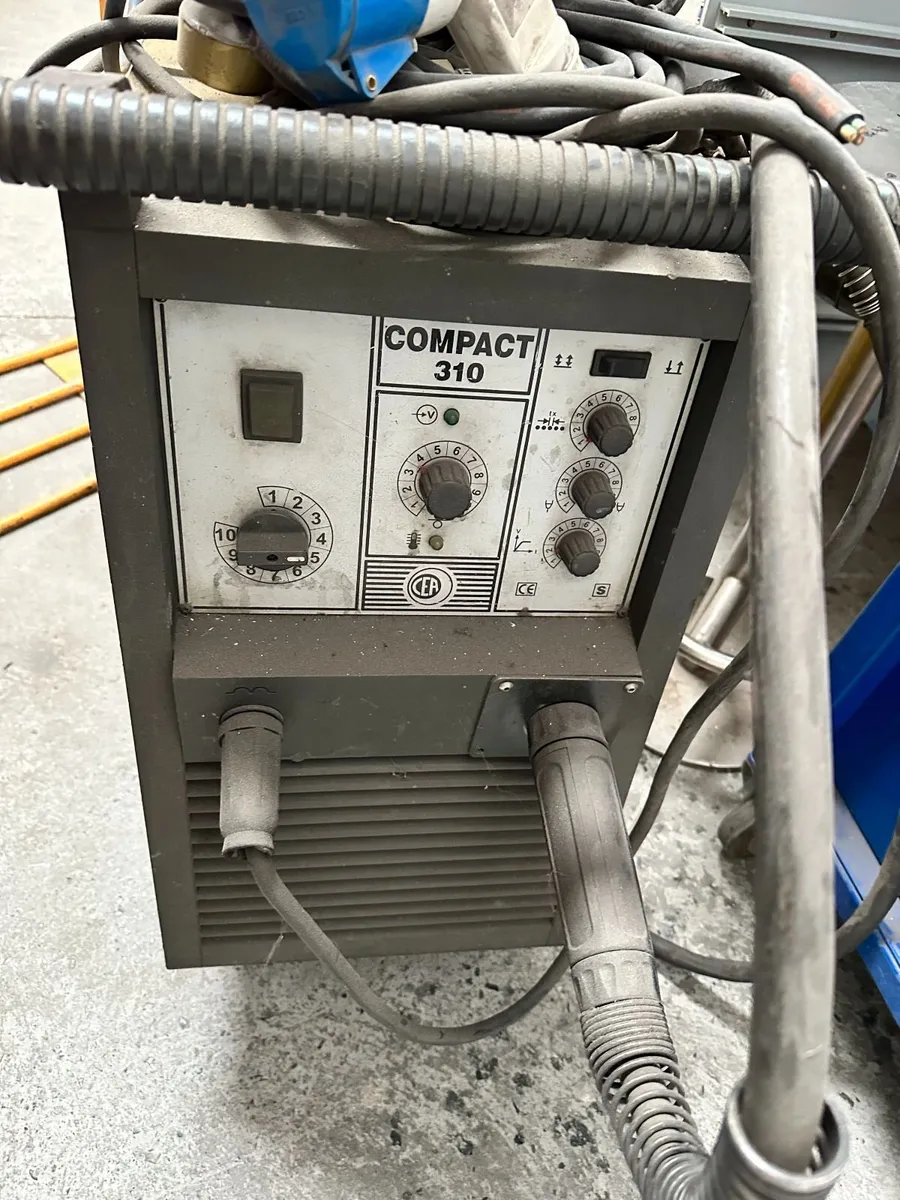FMB Galactic band saw, welding machine and tools - Image 4