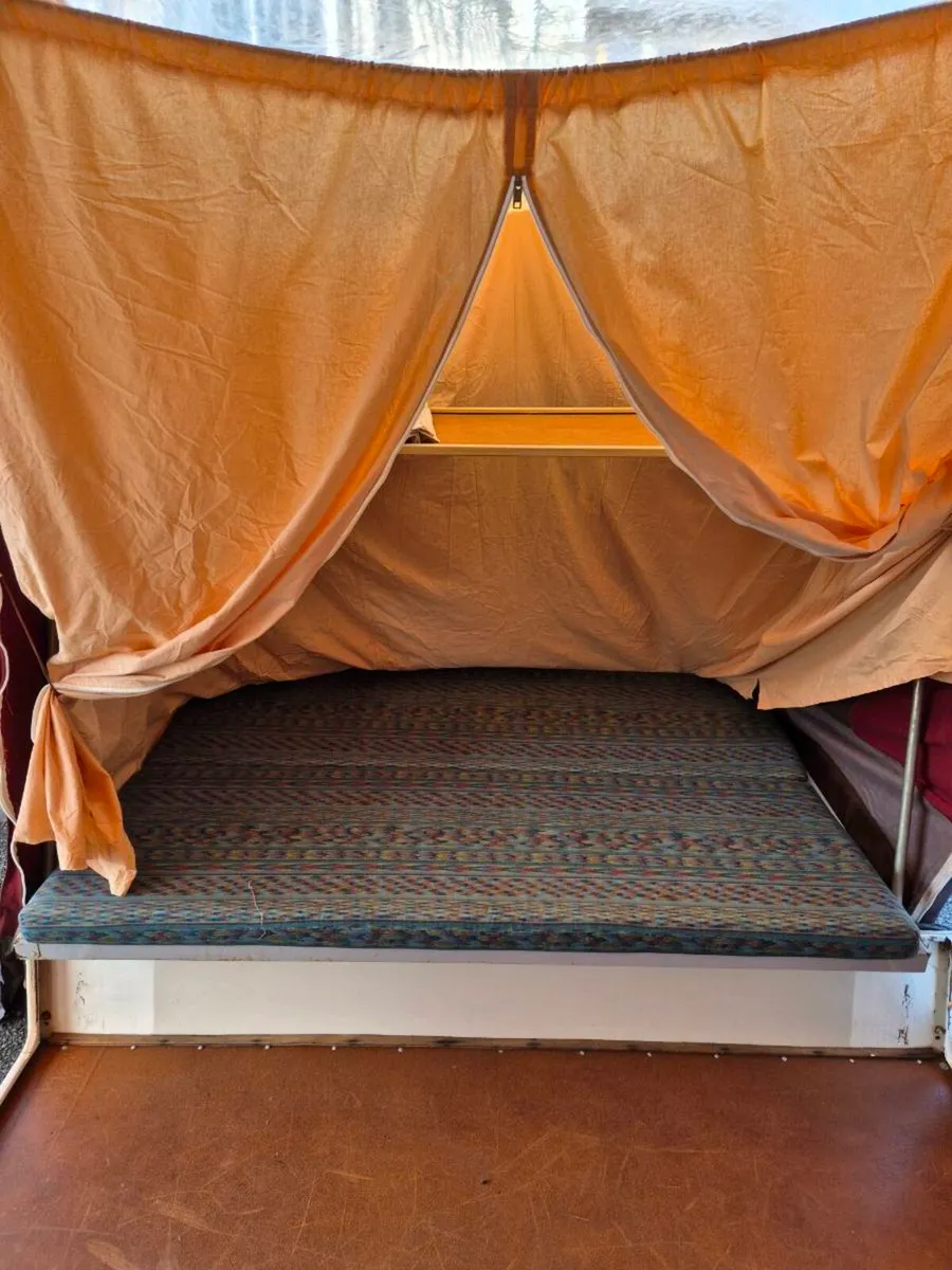 Trailor tent for sale - Image 4