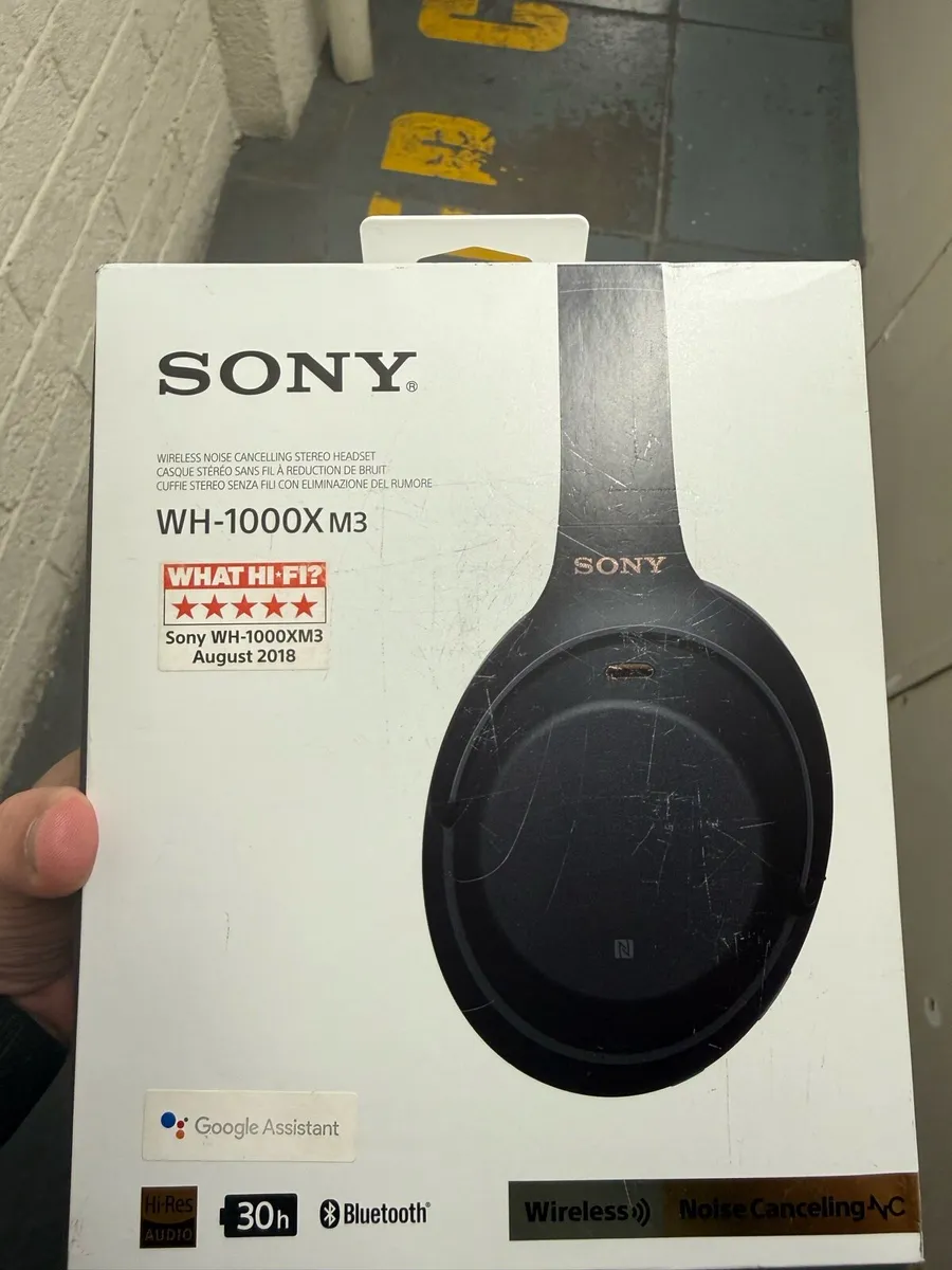 Sony MH1000 M3 headphones - Image 1