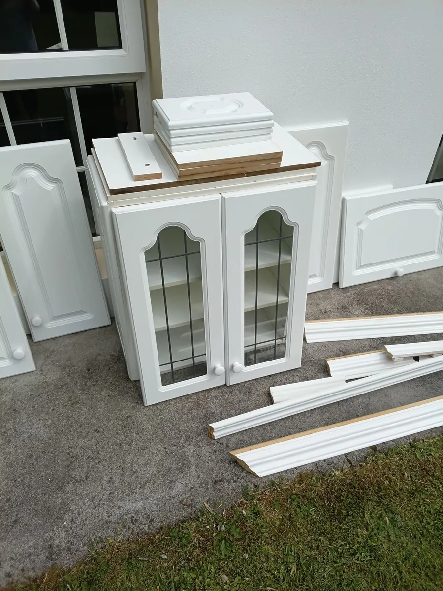 Kitchen unit doors - Image 4