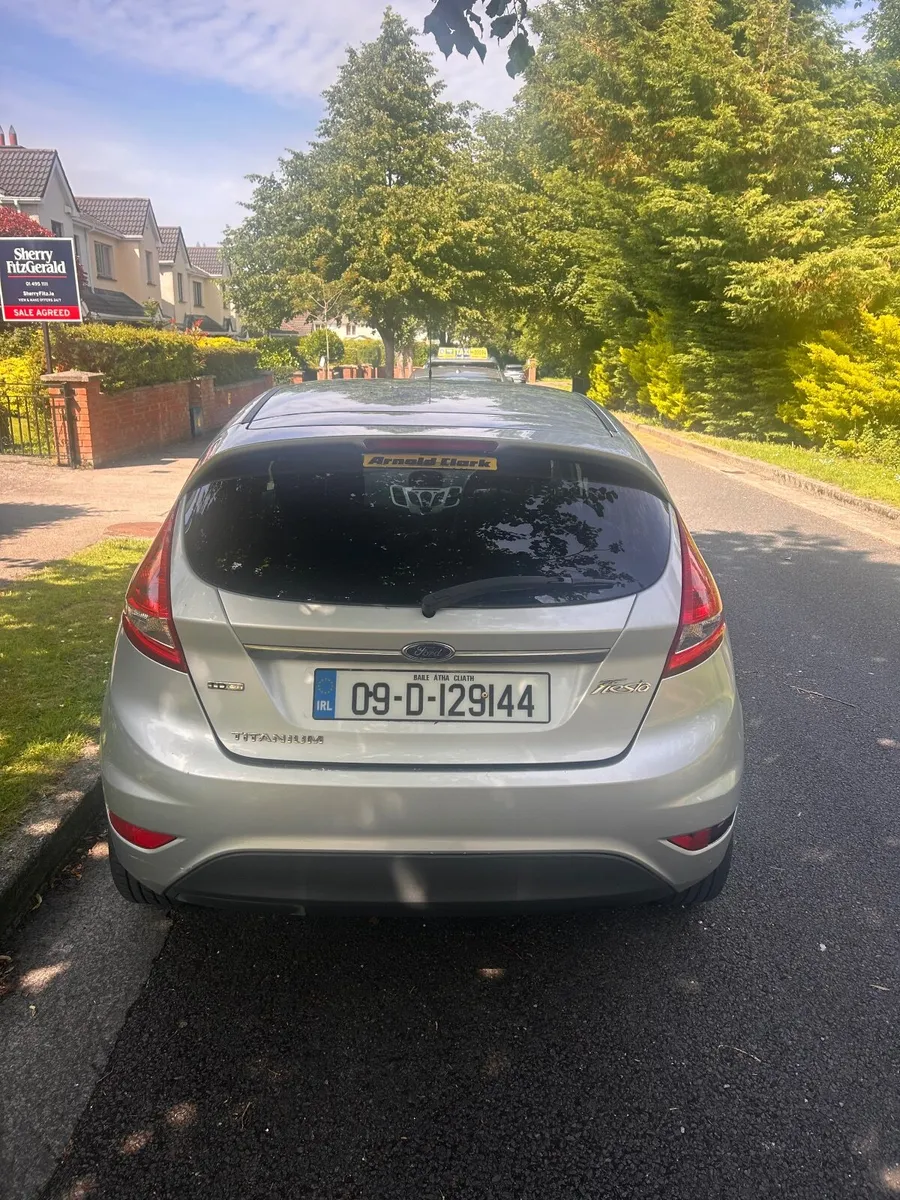 Ford Fiesta 2009 - Image 4
