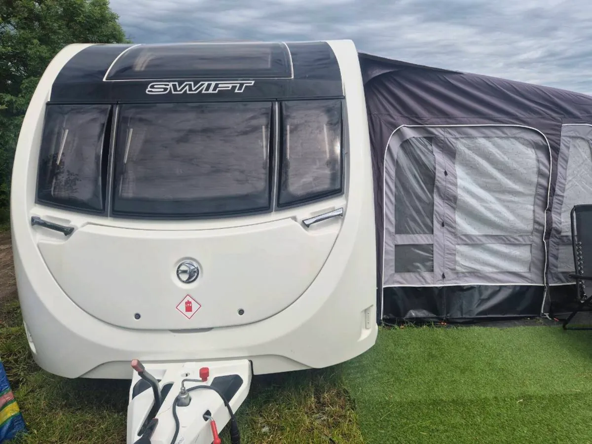 2019 swift adventura - Image 4