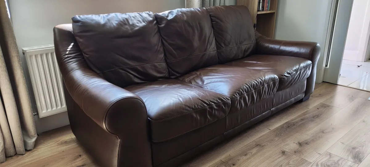 Couch for sale - Image 1