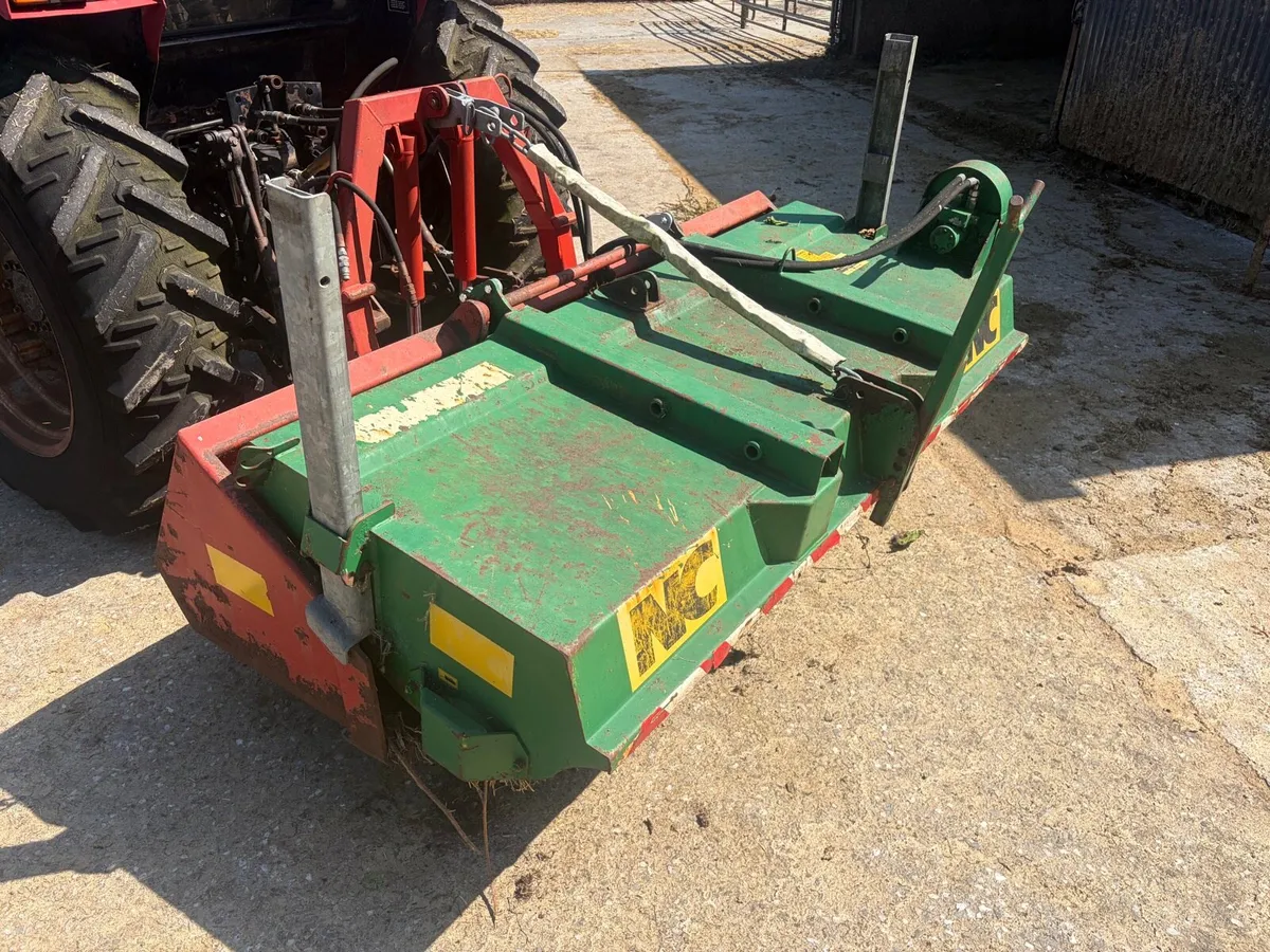 Nc road sweeper/transport box - Image 3