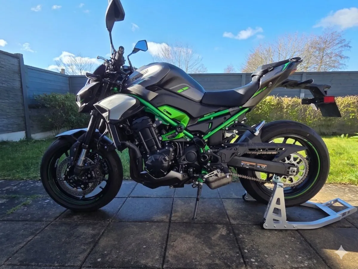 Kawasaki Z900 - Image 3