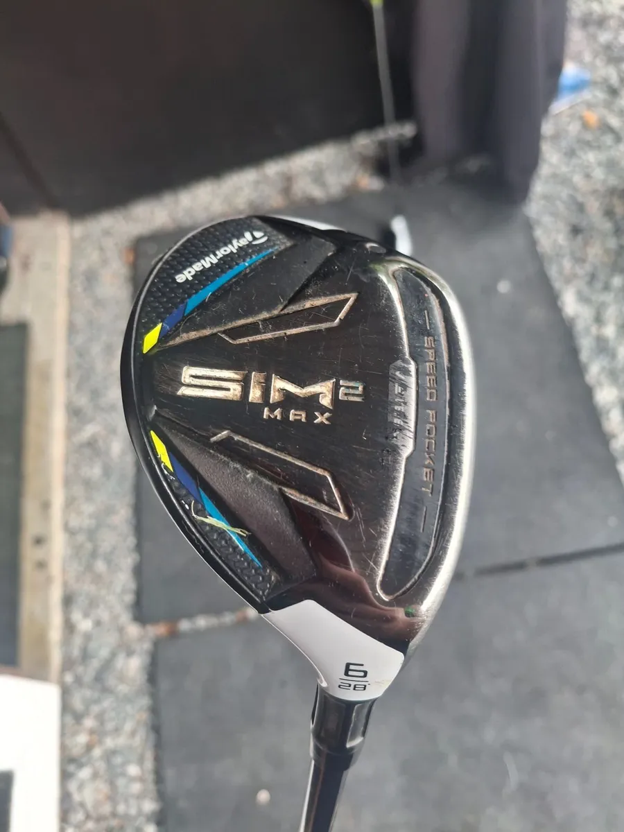 Taylormade sim  rescue - Image 2