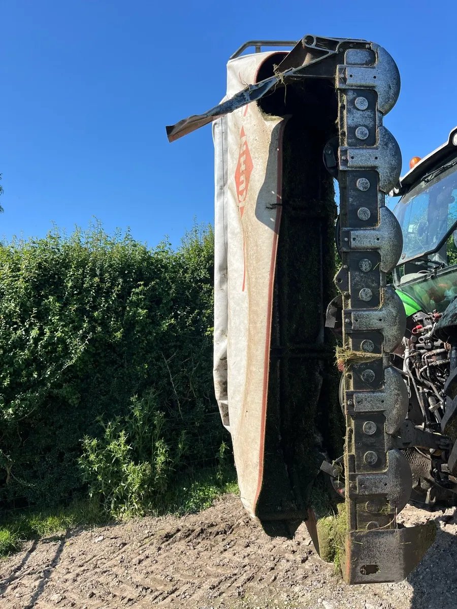 Kuhn 8ft mower - Image 2