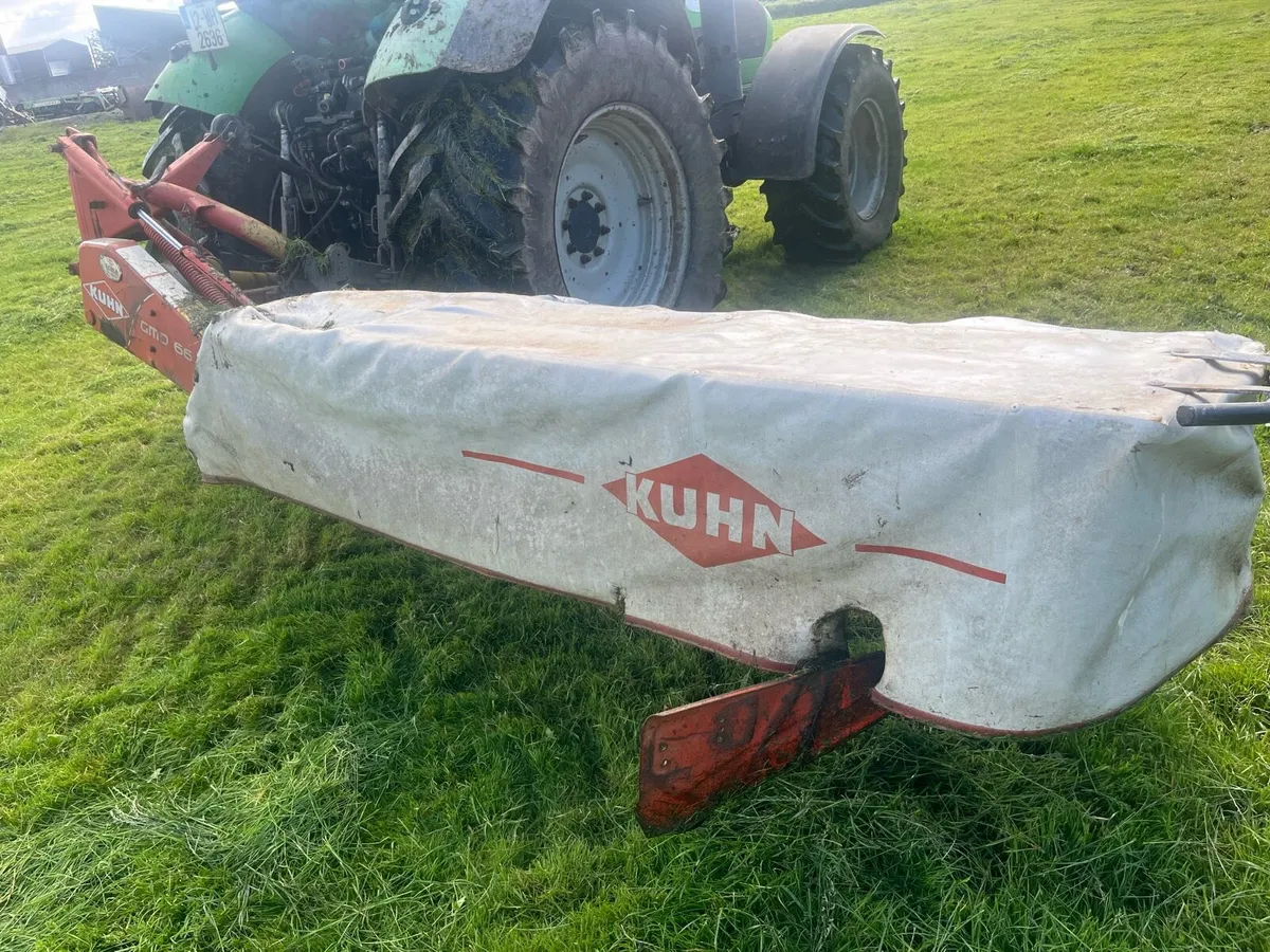 Kuhn 8ft mower - Image 4