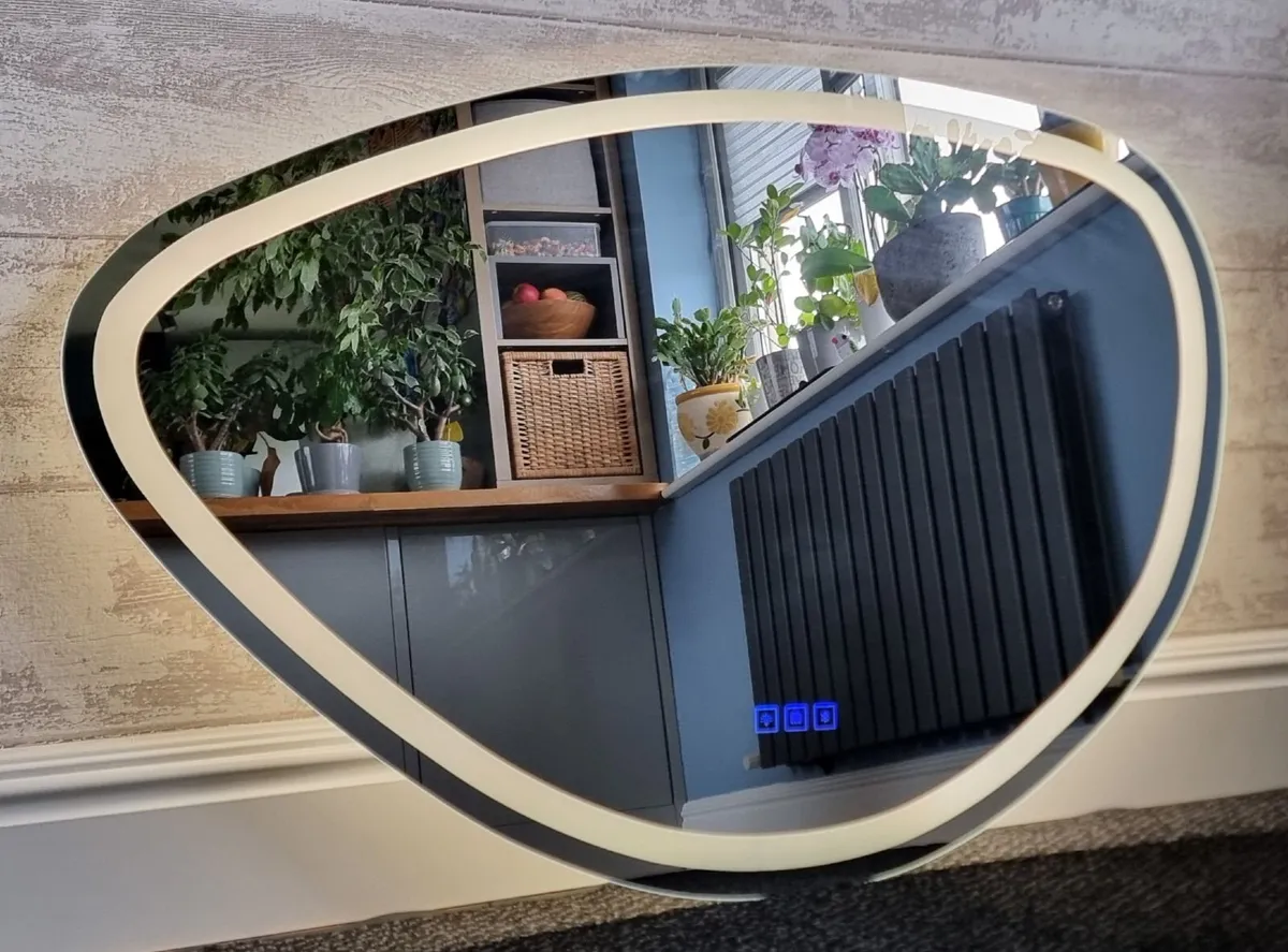 LED Bathroom Mirror 100x70cm - Image 2