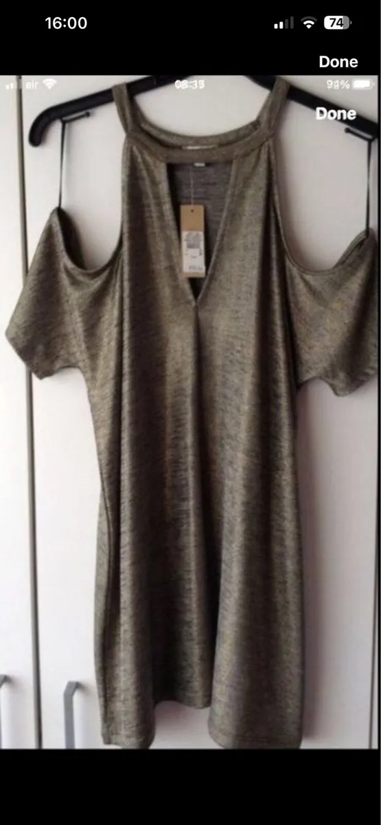 Ladies BNWT top  size 12 €10 - Image 1